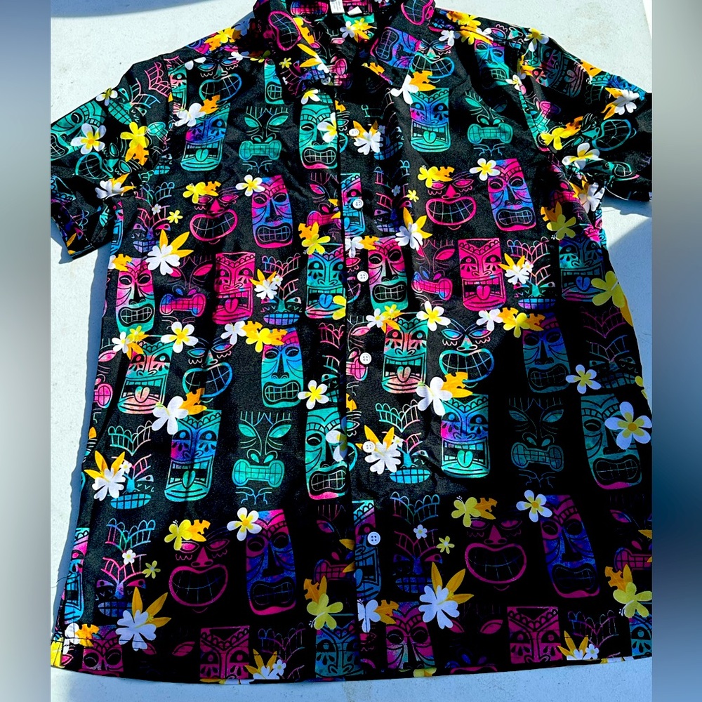 Amscan Hawaiian shirt men’s small/medium